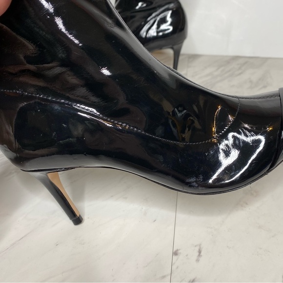 Schutz Pointy Toe Black Patent Heeled Bootie 6 1/2 B - Picture 10 of 16